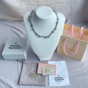 Vivienne Westwood Silver Eight Sections Collarbone Necklace